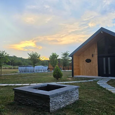 Kovacnica 55 Feriehus