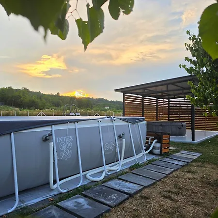 Feriehus Kovacnica 55 Milosevci